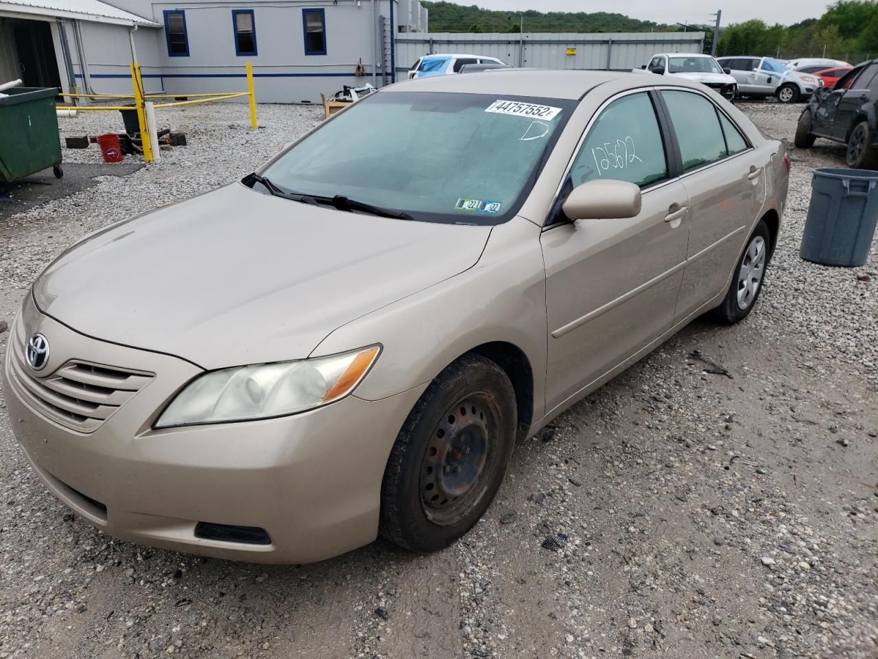 Photo 2 from auction – 2007 TOYOTA UK with VIN 4T1BE46K27U515252