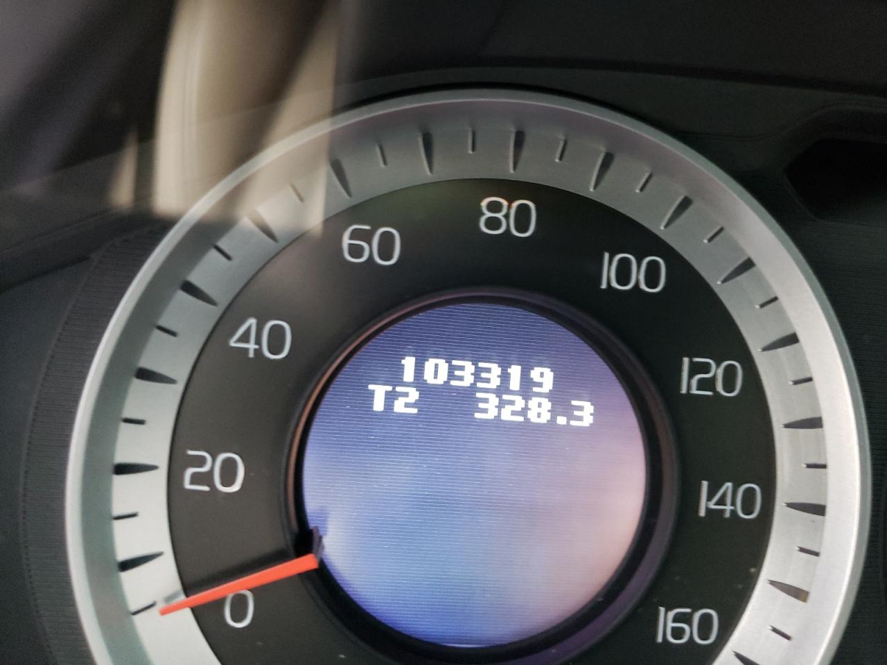 Photo 8 from auction – 2012 VOLVO S60 with VIN YV1622FS2C2026451