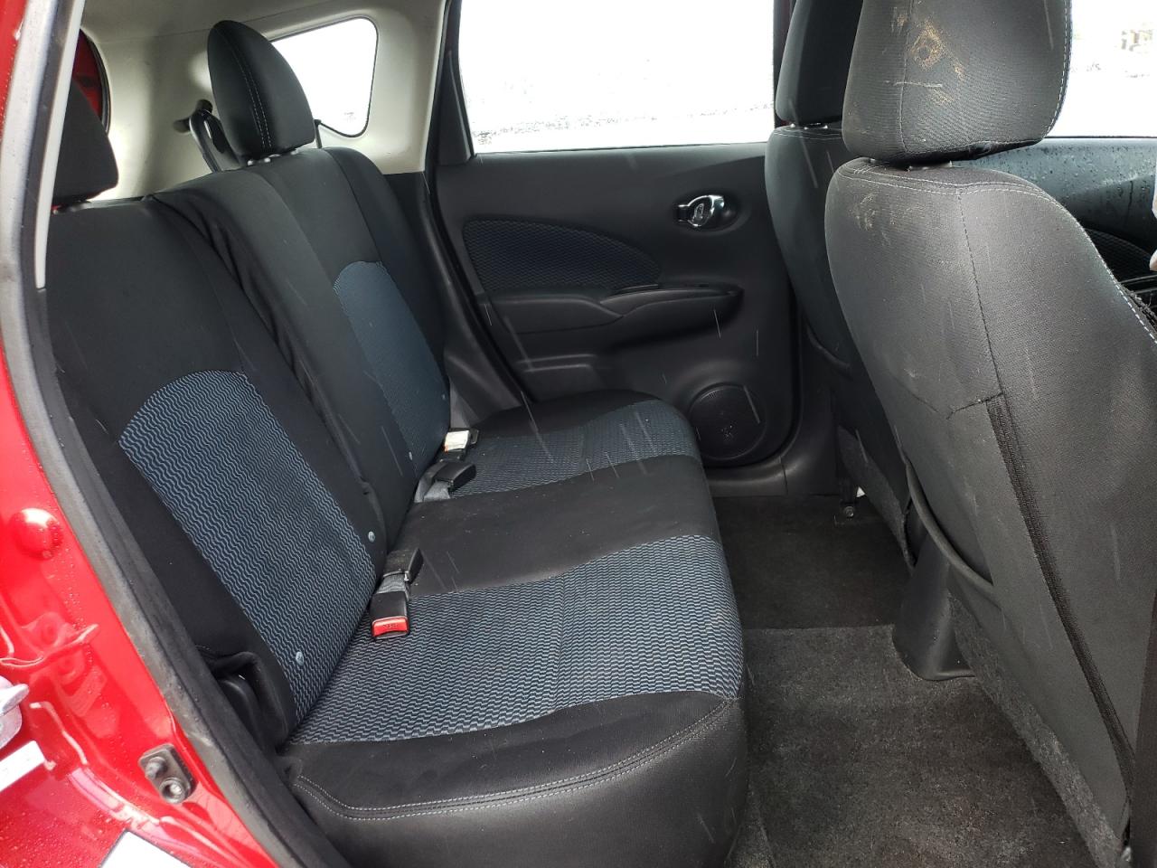 Photo 6 from auction – 2015 NISSAN VERSA NOTE with VIN 3N1CE2CP8FL410949