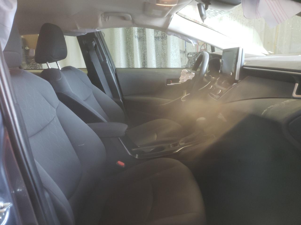 Photo 5 from auction – 2021 TOYOTA COROLLA LE with VIN 5YFVPMAE5MP268038