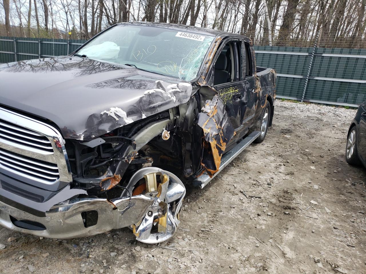 Photo 9 from auction – 2018 RAM 1500 SLT with VIN 1C6RR7GT2JS176373