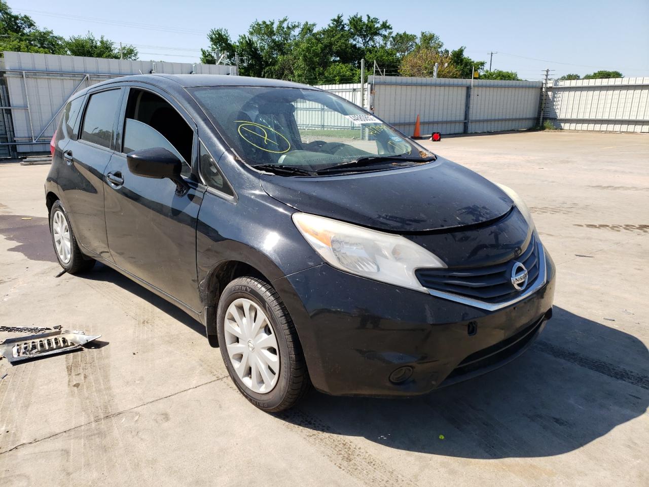 NISSAN VERSA NOTE 2015 with VIN 3N1CE2CP4FL447089 - Photo from auction