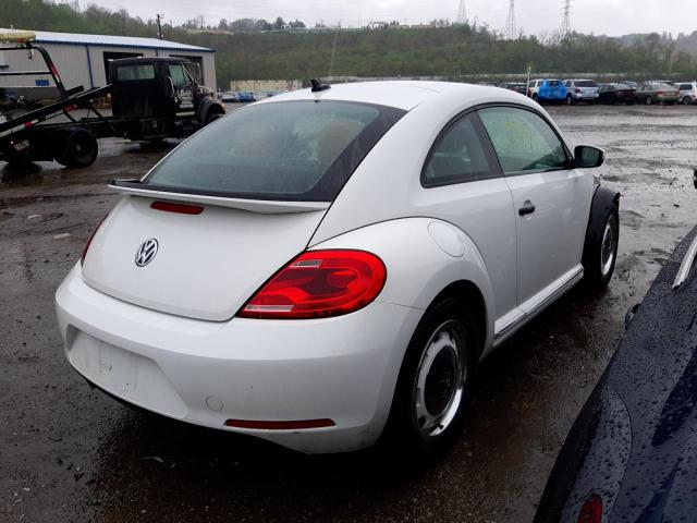 Photo 6 from auction – 2015 VOLKSWAGEN BEETLE 1.8 with VIN 3VWF17AT9FM653308
