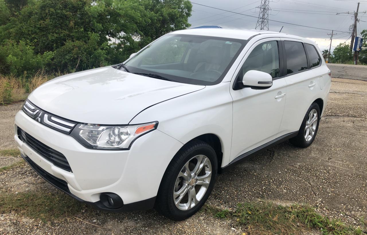 Photo 2 from auction – 2014 MITSUBISHI OUTLANDER with VIN JA4AD3A31EZ014733
