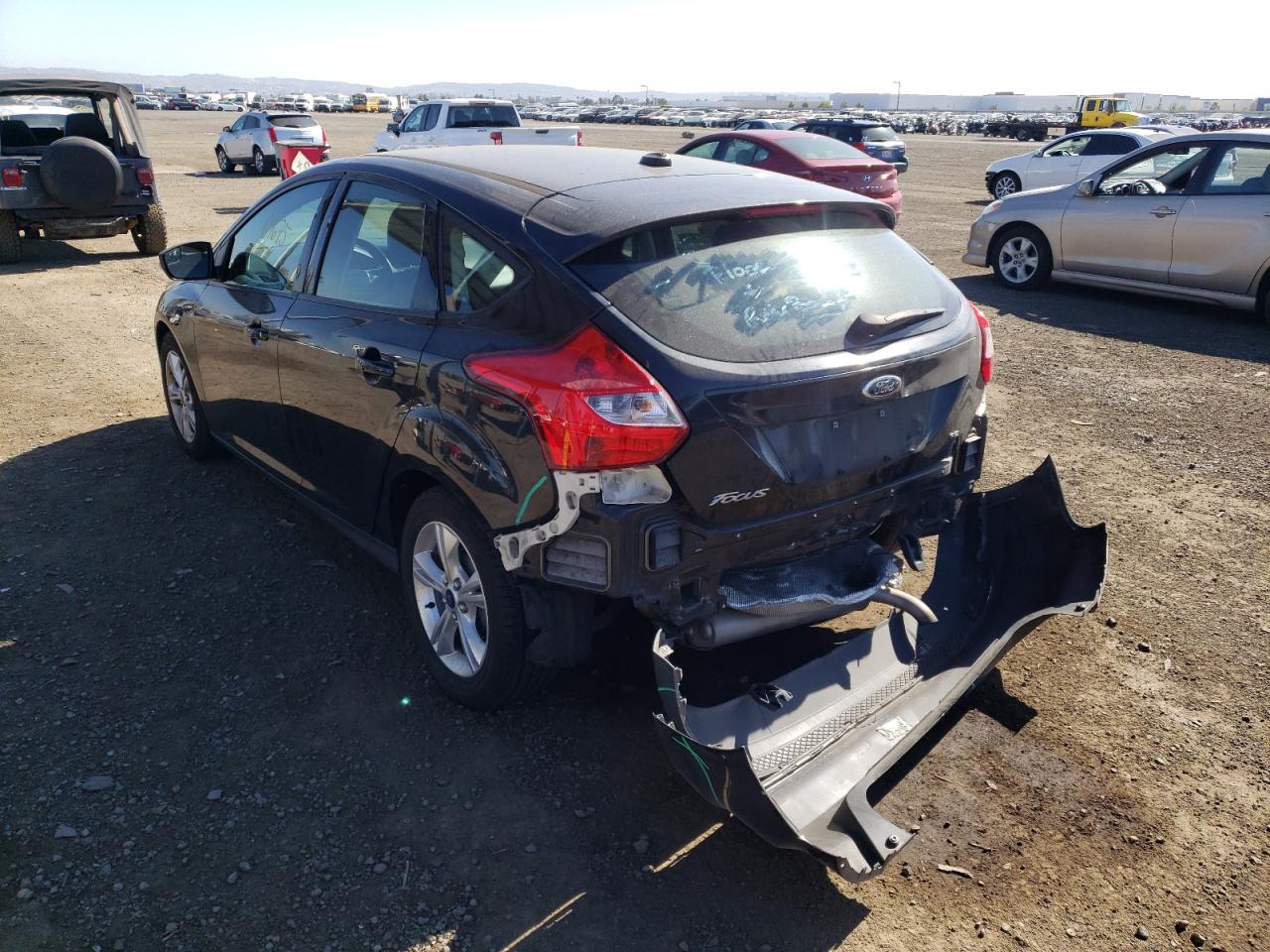 Photo 3 from auction – 2013 FORD FOCUS SE with VIN 1FADP3K2XDL307697