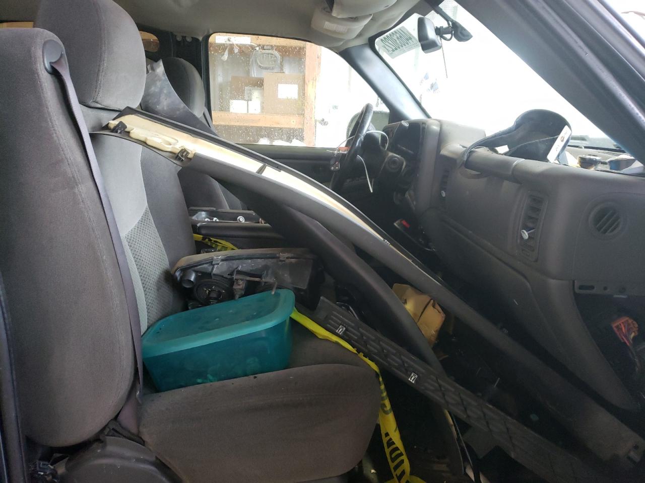 Photo 5 from auction – 2006 CHEVROLET SILVERADO with VIN 2GCEK13T961122817