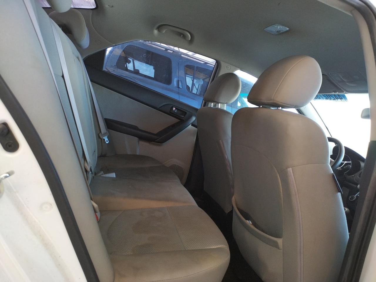 Photo 6 from auction – 2012 KIA FORTE EX with VIN KNAFU4A27C5565162