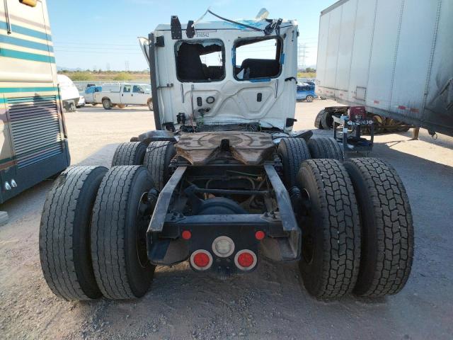 Photo 6 from auction – 2018 FREIGHTLINER CASCADIA 1 with VIN 3AKJHLDV1JSJR1641