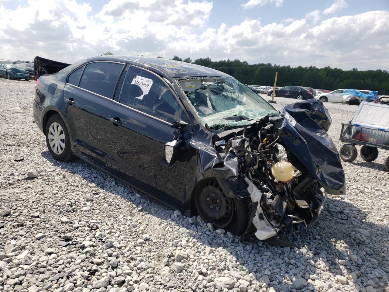 Photo 1 from auction – 2014 VOLKSWAGEN JETTA BASE with VIN 3VW2K7AJ1EM376873