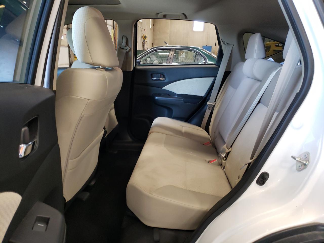 Photo 6 from auction – 2016 HONDA CR-V with VIN 5J6RM4H57GL125776