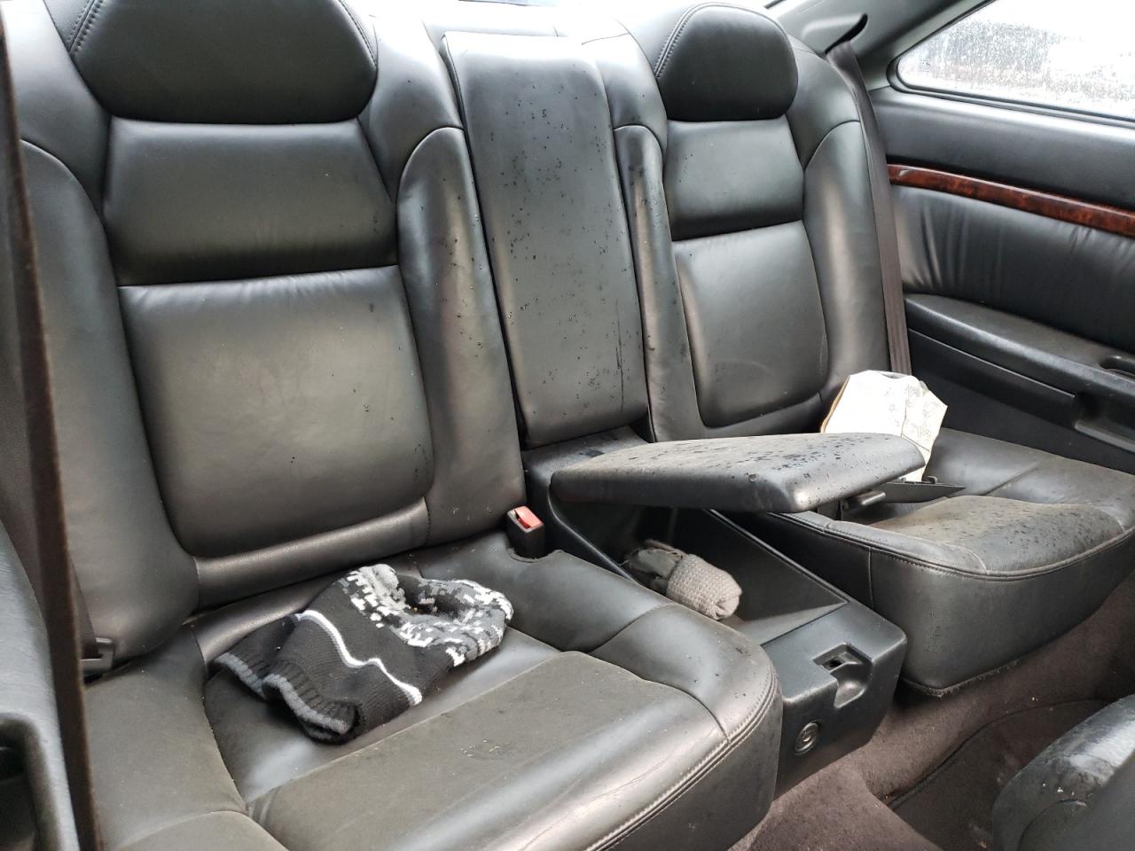 Photo 6 from auction – 2001 ACURA 3.2CL with VIN 19UYA42451A010320