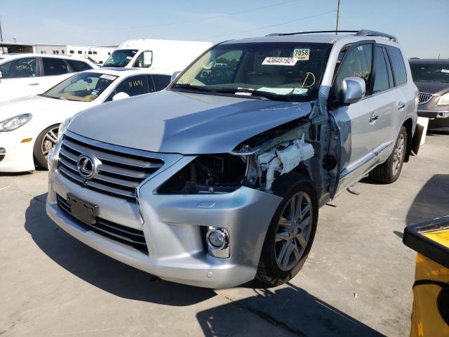 Photo 2 from auction – 2013 LEXUS LX 570 with VIN JTJHY7AX2D4097164