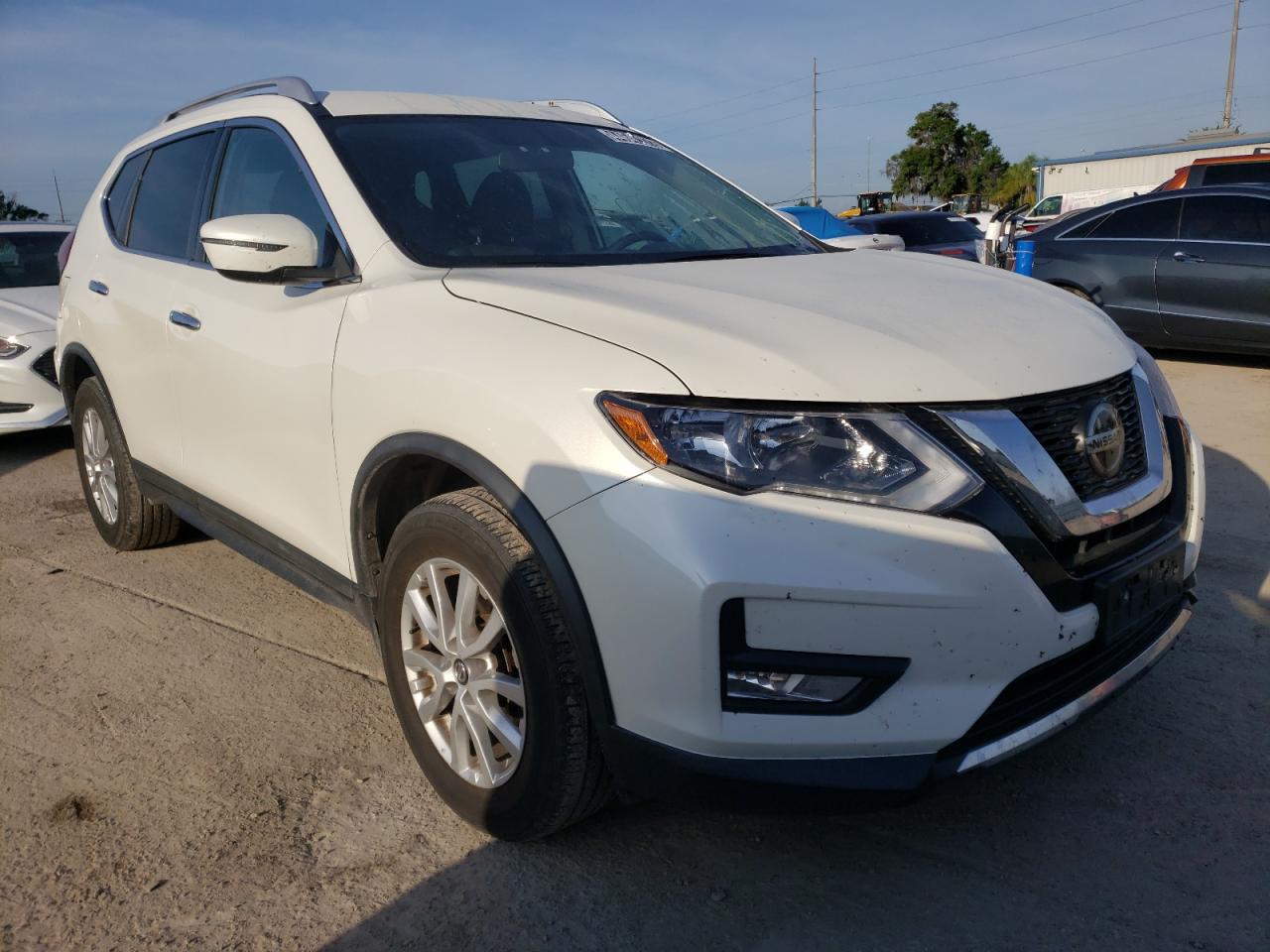 NISSAN ROGUE S 2018 with VIN KNMAT2MV2JP604803 - Photo from auction