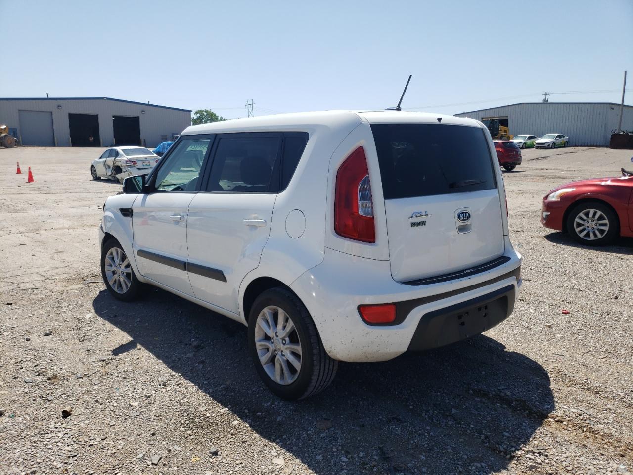 Photo 3 from auction – 2012 KIA SOUL + with VIN KNDJT2A68C7471965