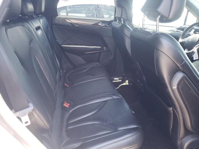 Photo 6 from auction – 2016 LINCOLN MKC PREMIE with VIN 5LMCJ1C99GUJ27335