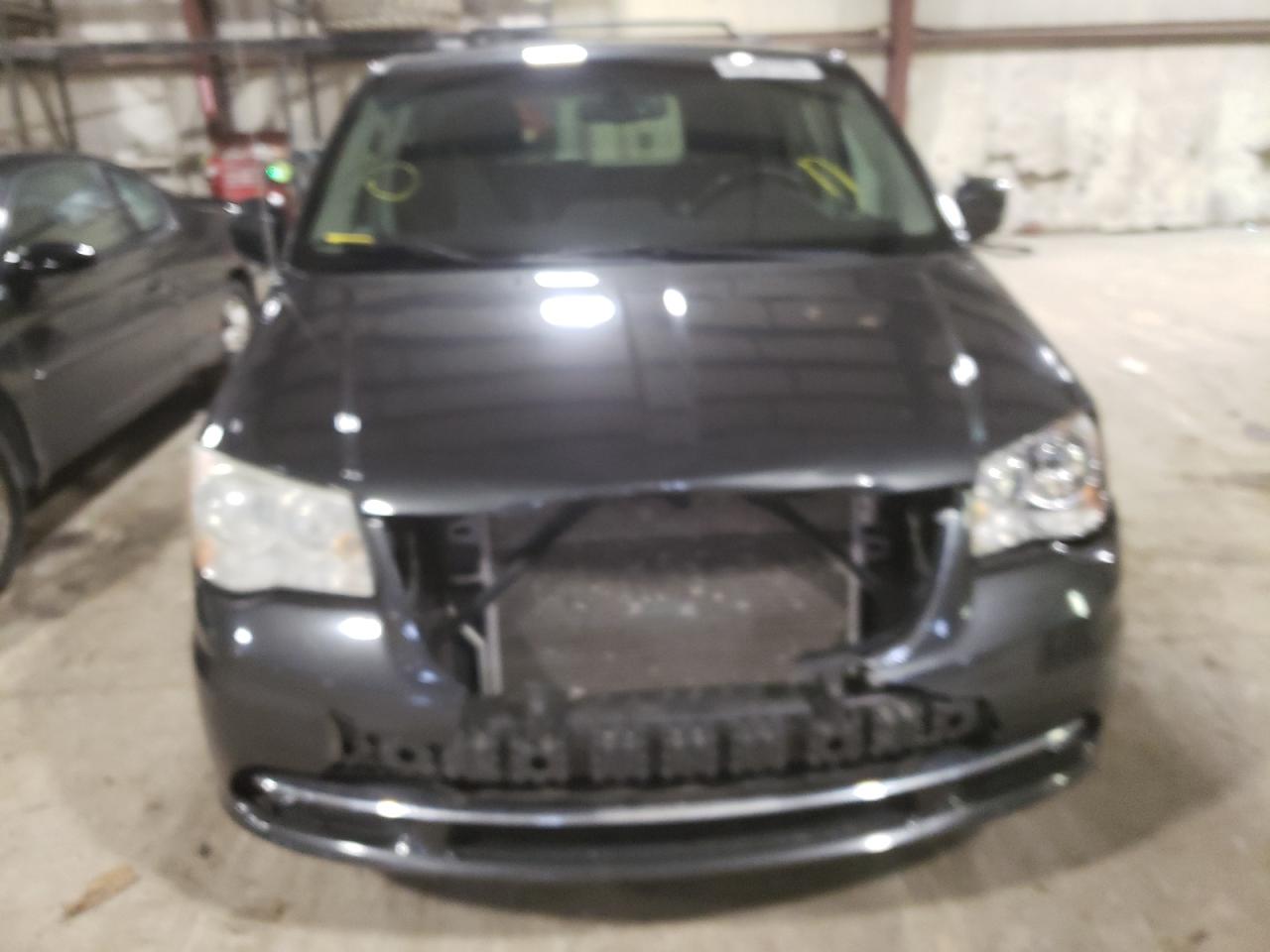 Photo 9 from auction – 2012 CHRYSLER TOWN & COU with VIN 2C4RC1BG9CR188025