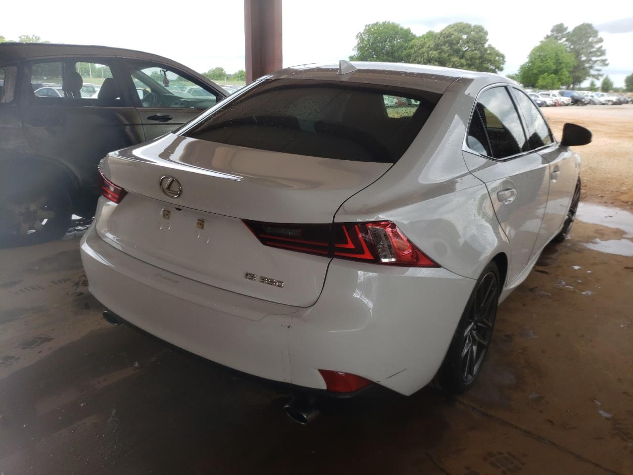 Photo 4 from auction – 2014 LEXUS IS 350 with VIN JTHBE1D2XE5012337