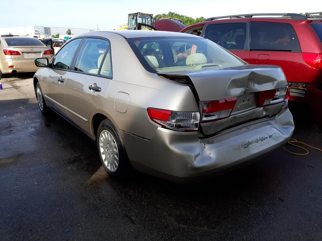 Photo 3 from auction – 2003 HONDA ACCORD DX with VIN 1HGCM56103A050248