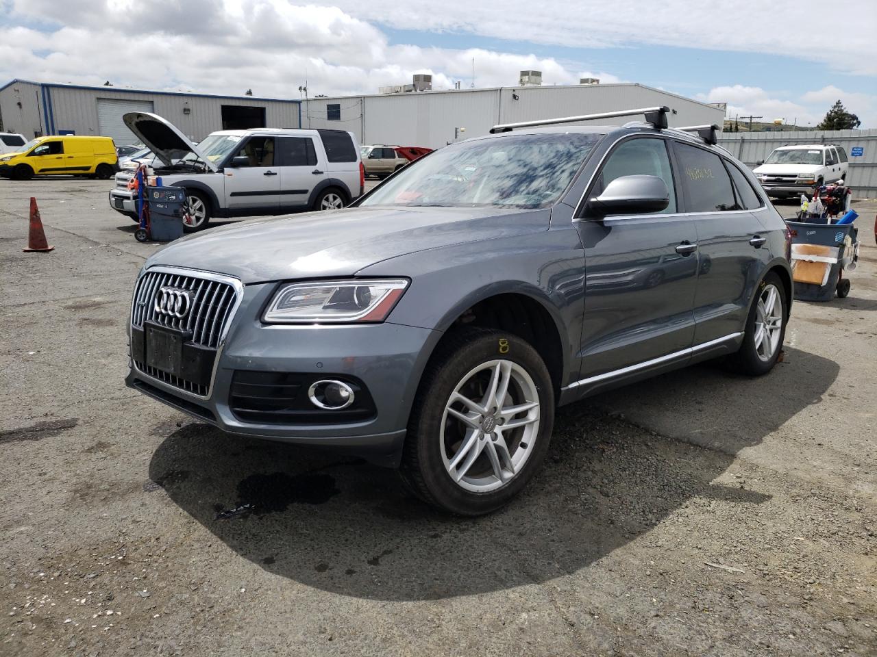 Photo 2 from auction – 2015 AUDI Q5 PREMIUM with VIN WA1LFAFP5FA044482
