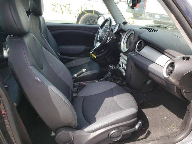 Photo 5 from auction – 2008 MINI COOPER with VIN WMWMF33518TT60393