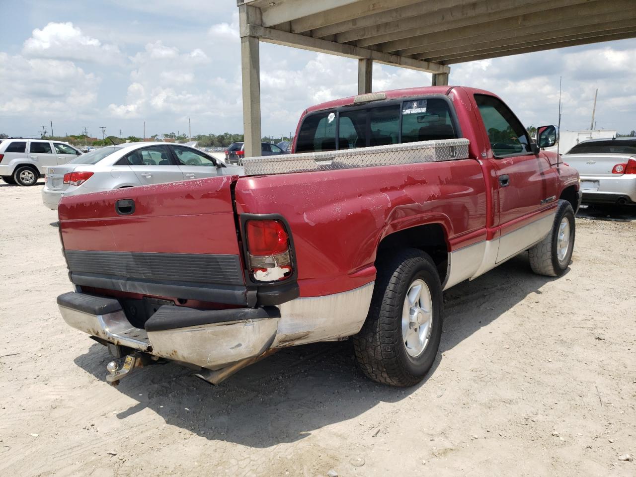 Zdjęcie 4 z aukcji – 1997 DODGE RAM 1500 z VIN 1B7HC16Z1VS291786