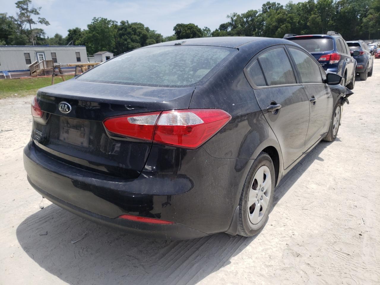 Photo 4 from auction – 2015 KIA FORTE LX with VIN KNAFX4A67F5420363