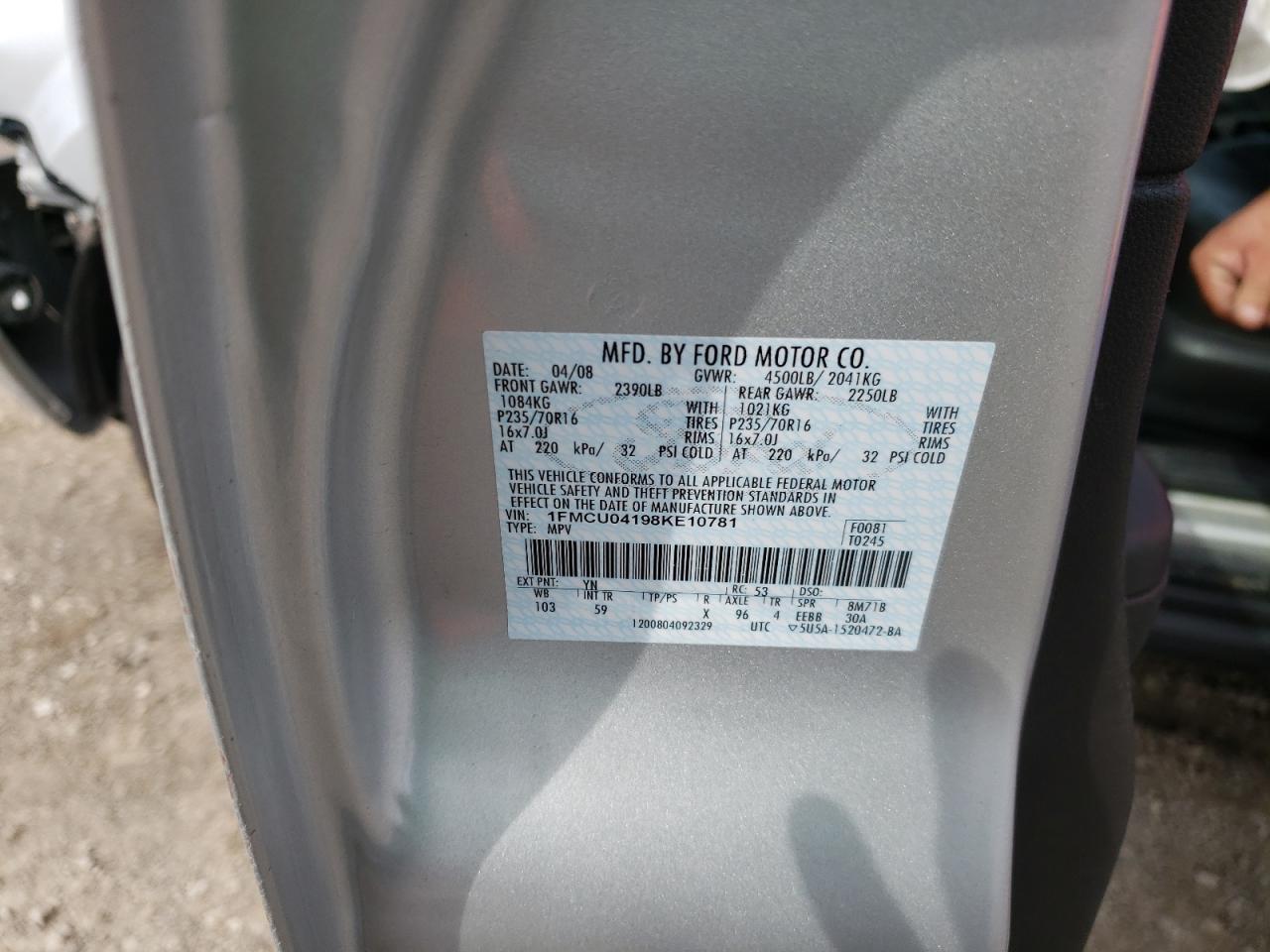 Photo 10 from auction – 2008 FORD ESCAPE LIM with VIN 1FMCU04198KE10781