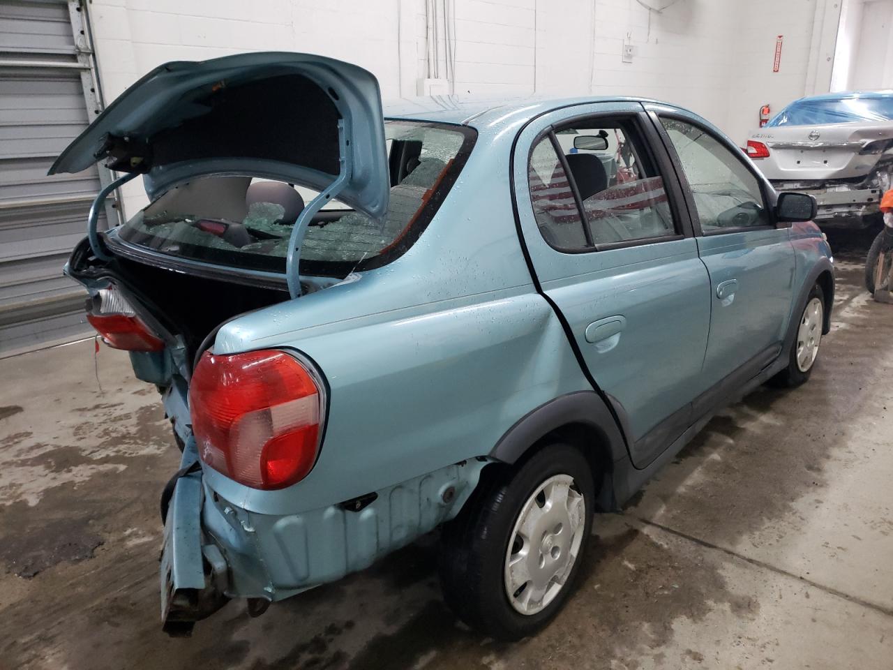 Photo 4 from auction – 2002 TOYOTA ECHO with VIN JTDBT123220229053