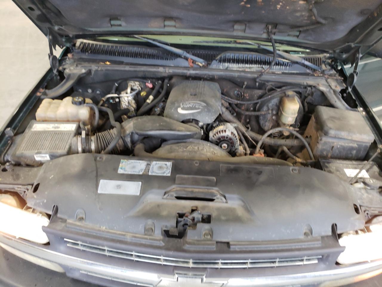 Photo 7 from auction – 2002 CHEVROLET SILVERADO with VIN 1GCEC14V32Z306889