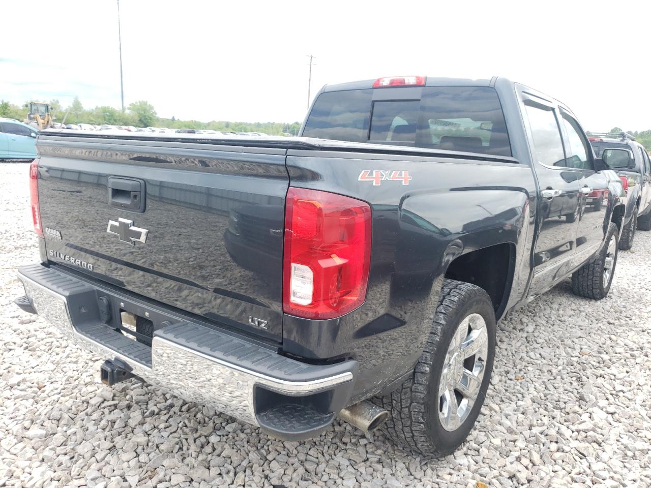 Photo 4 from auction – 2017 CHEVROLET SILVERADO with VIN 3GCUKSEC8HG366774