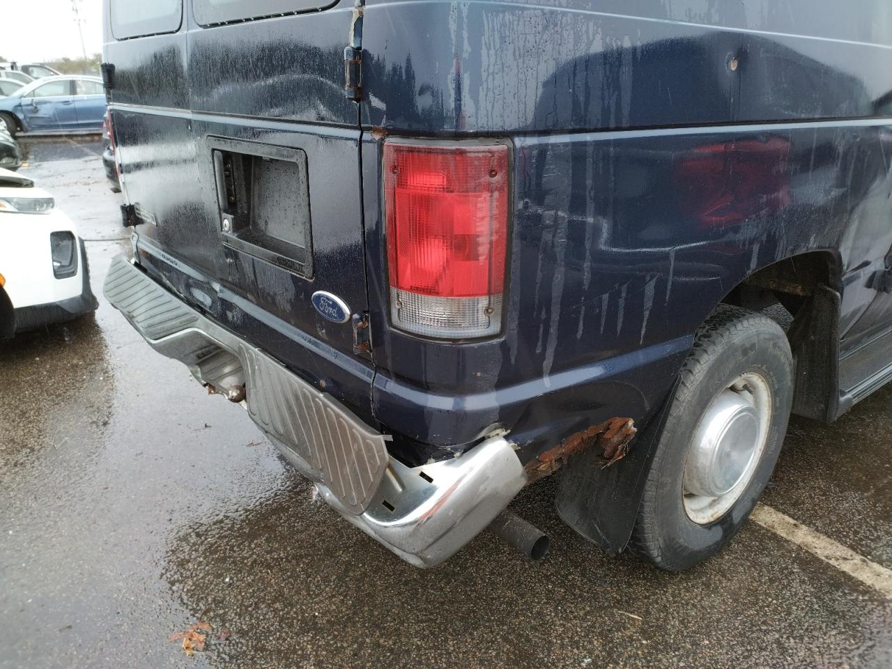 Photo 9 from auction – 2003 FORD ECONOLINE with VIN 1FTNE24253HA09538