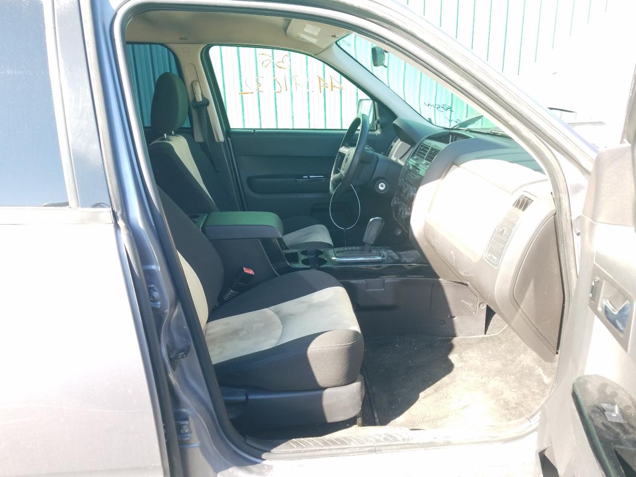 Photo 5 from auction – 2008 MAZDA TRIBUTE I with VIN 4F2CZ02Z48KM00819