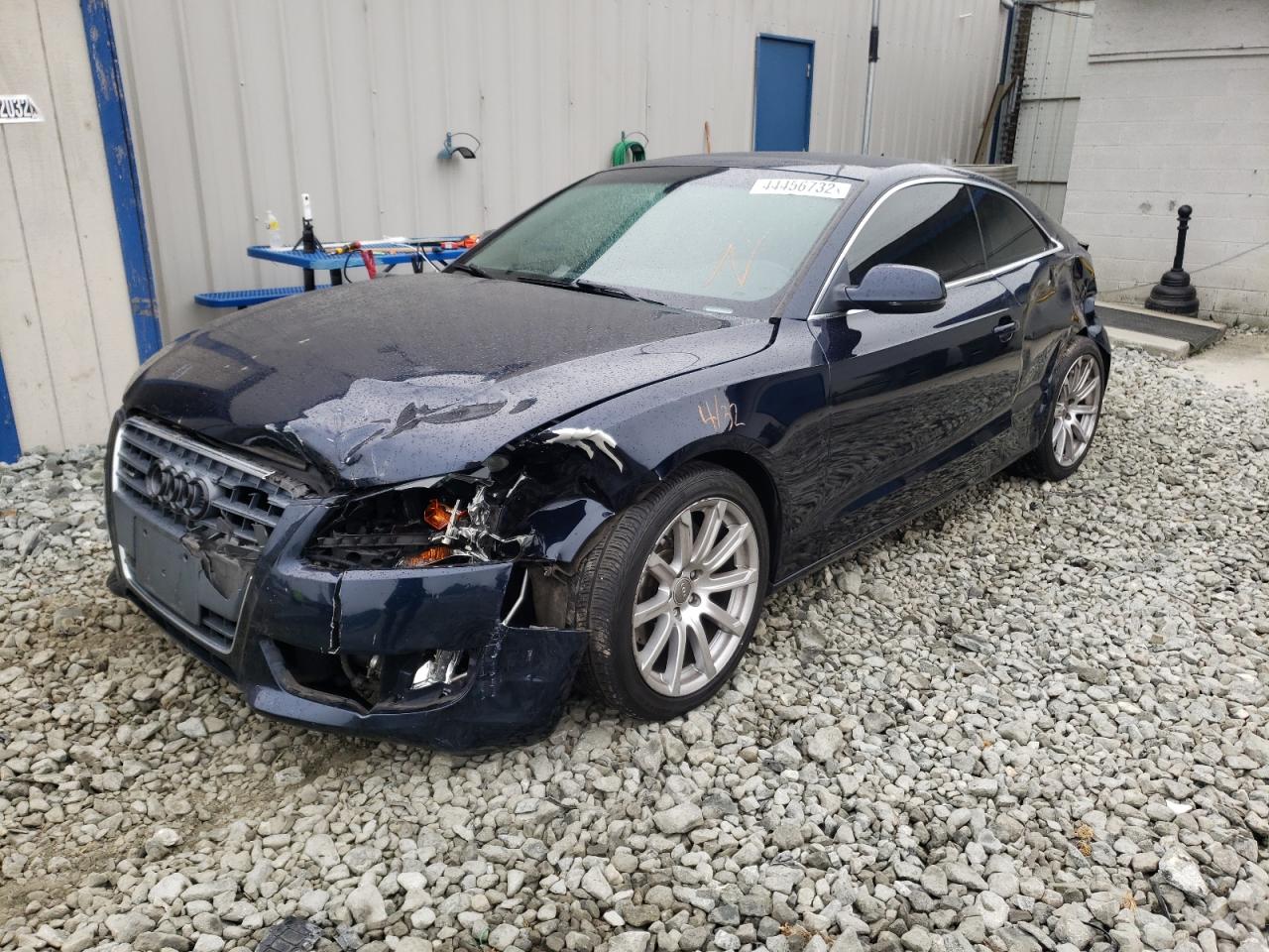 Photo 2 from auction – 2011 AUDI A5 PREMIUM with VIN WAURFAFR3BA015068