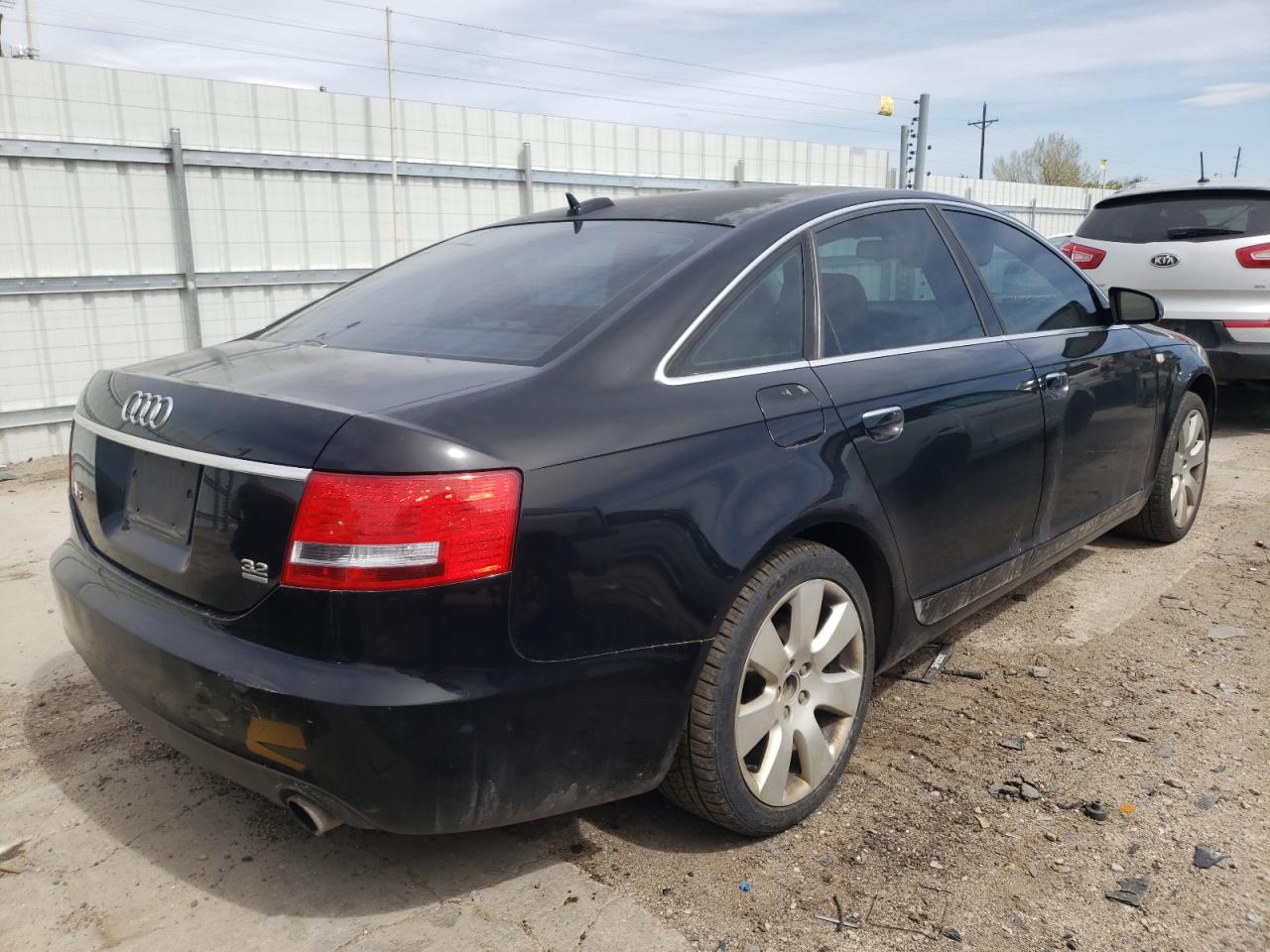 Photo 4 from auction – 2005 AUDI A6 with VIN WAUDG74F45N087820