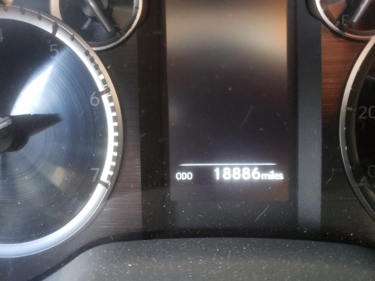 Photo 8 from auction – 2020 LEXUS GX 460 PRE with VIN JTJAM7BX7L5253560