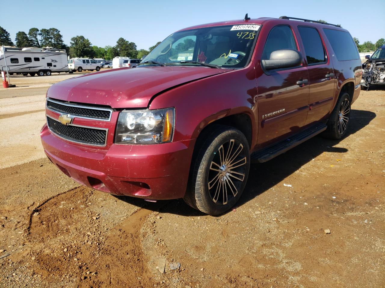 Photo 2 from auction – 2007 CHEVROLET SUBURBAN C with VIN 1GNFC16067J224755