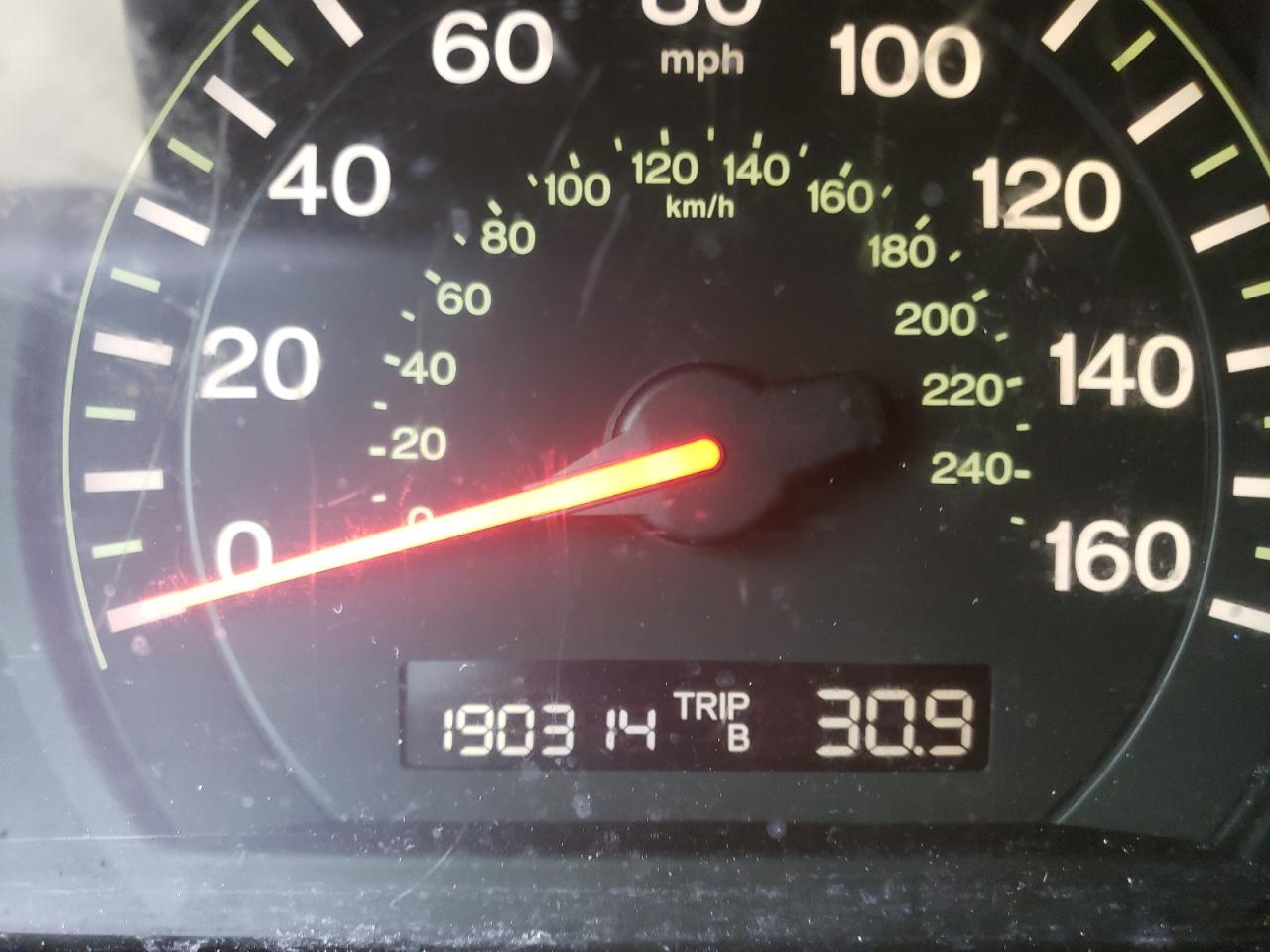 Photo 8 from auction – 2003 HONDA ACCORD LX with VIN JHMCM56383C006954