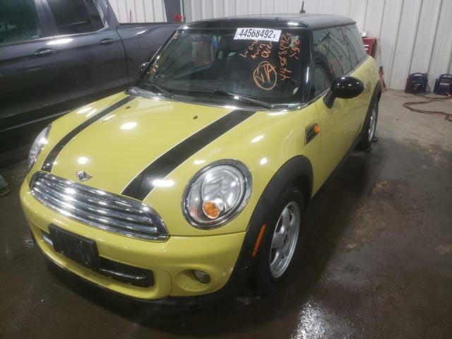 Photo 2 from auction – 2011 MINI COOPER with VIN WMWSU3C50BT099004