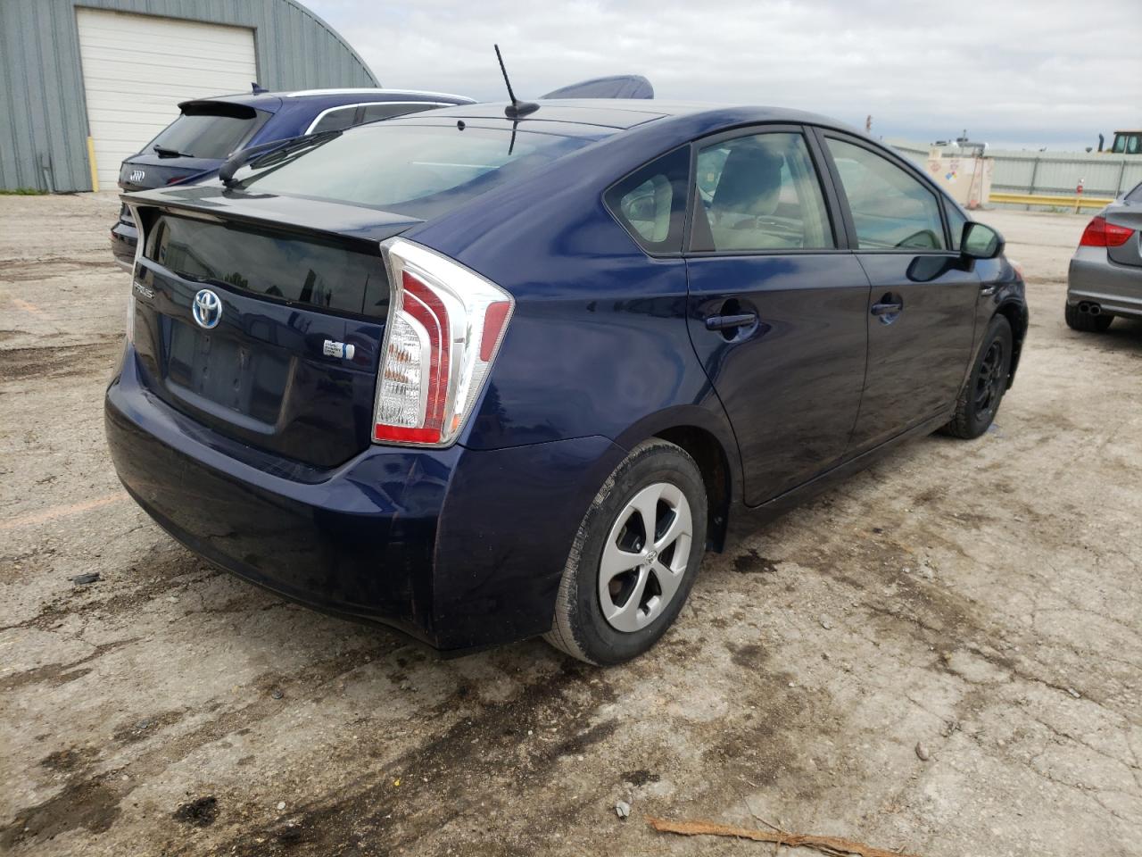 Photo 4 from auction – 2021 TOYOTA PRIUS with VIN JTDKN3DU2D1719095