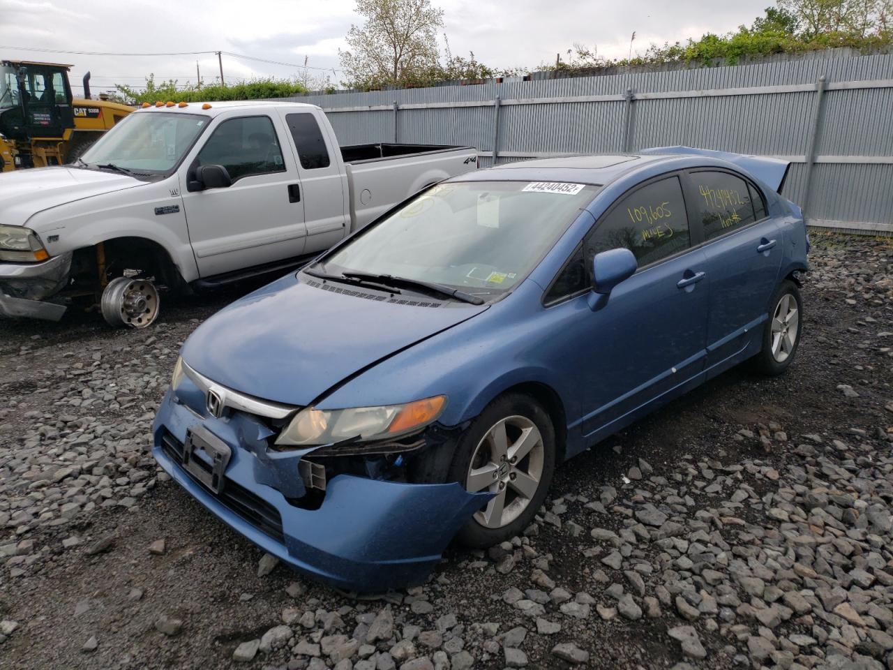 Photo 2 from auction – 2007 HONDA CIVIC with VIN 1HGFA168X7L067208