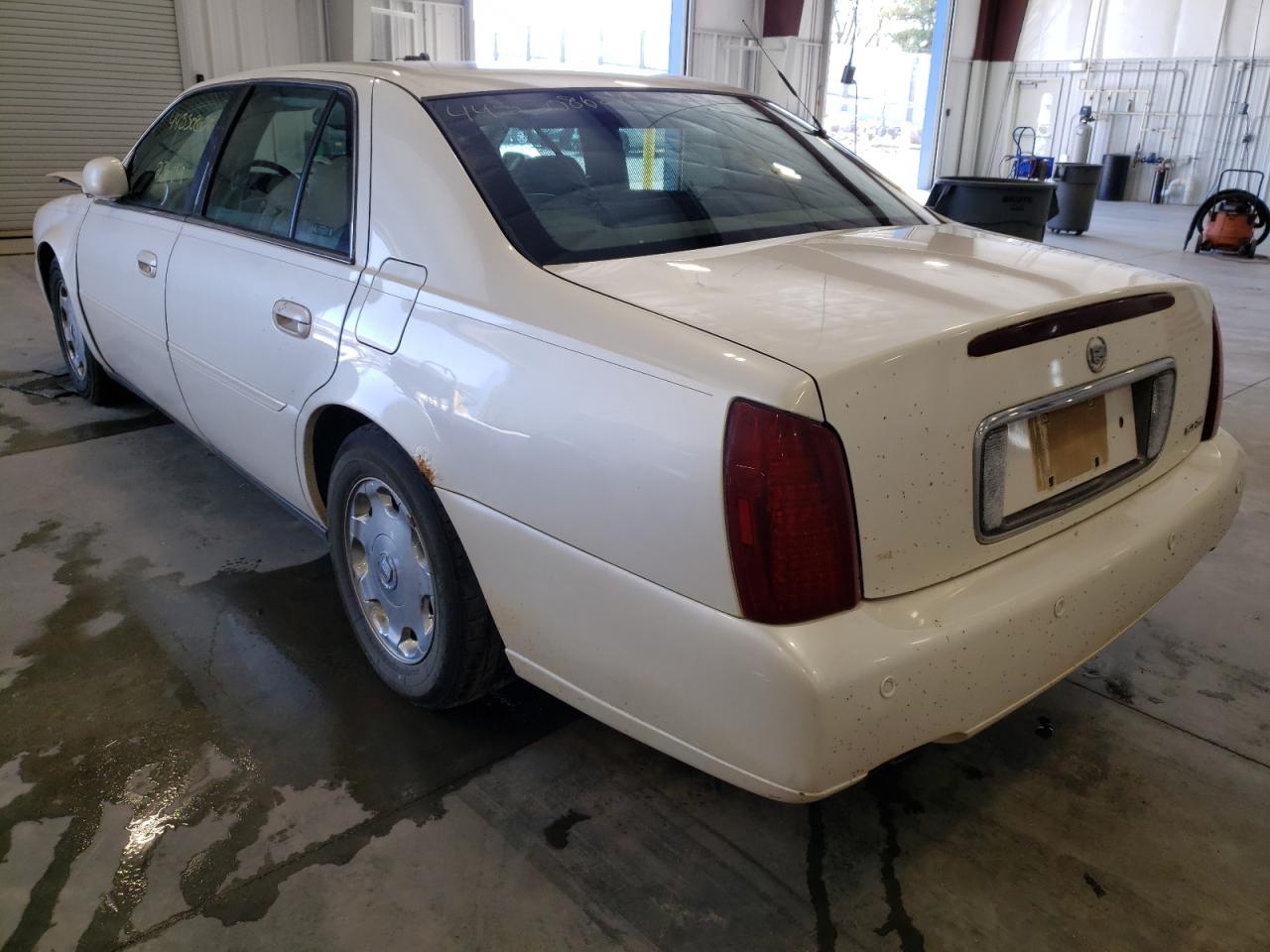 Photo 3 from auction – 2002 CADILLAC DEVILLE DH with VIN 1G6KE57Y92U185957