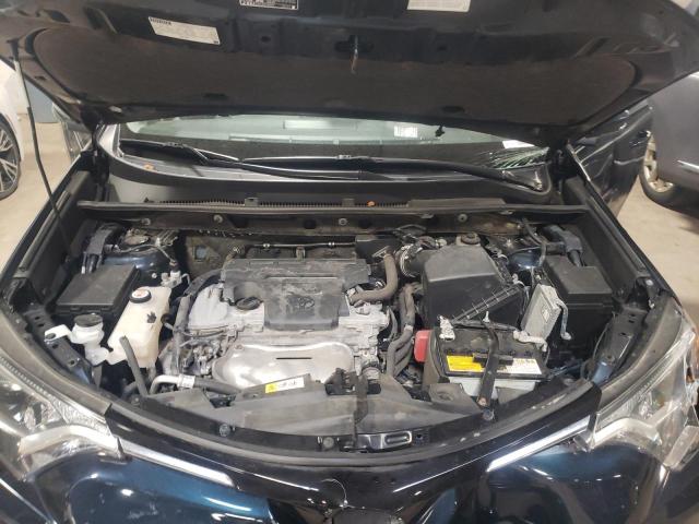 Photo 7 from auction – 2017 TOYOTA RAV4 XLE with VIN JTMRFREV6HD205535