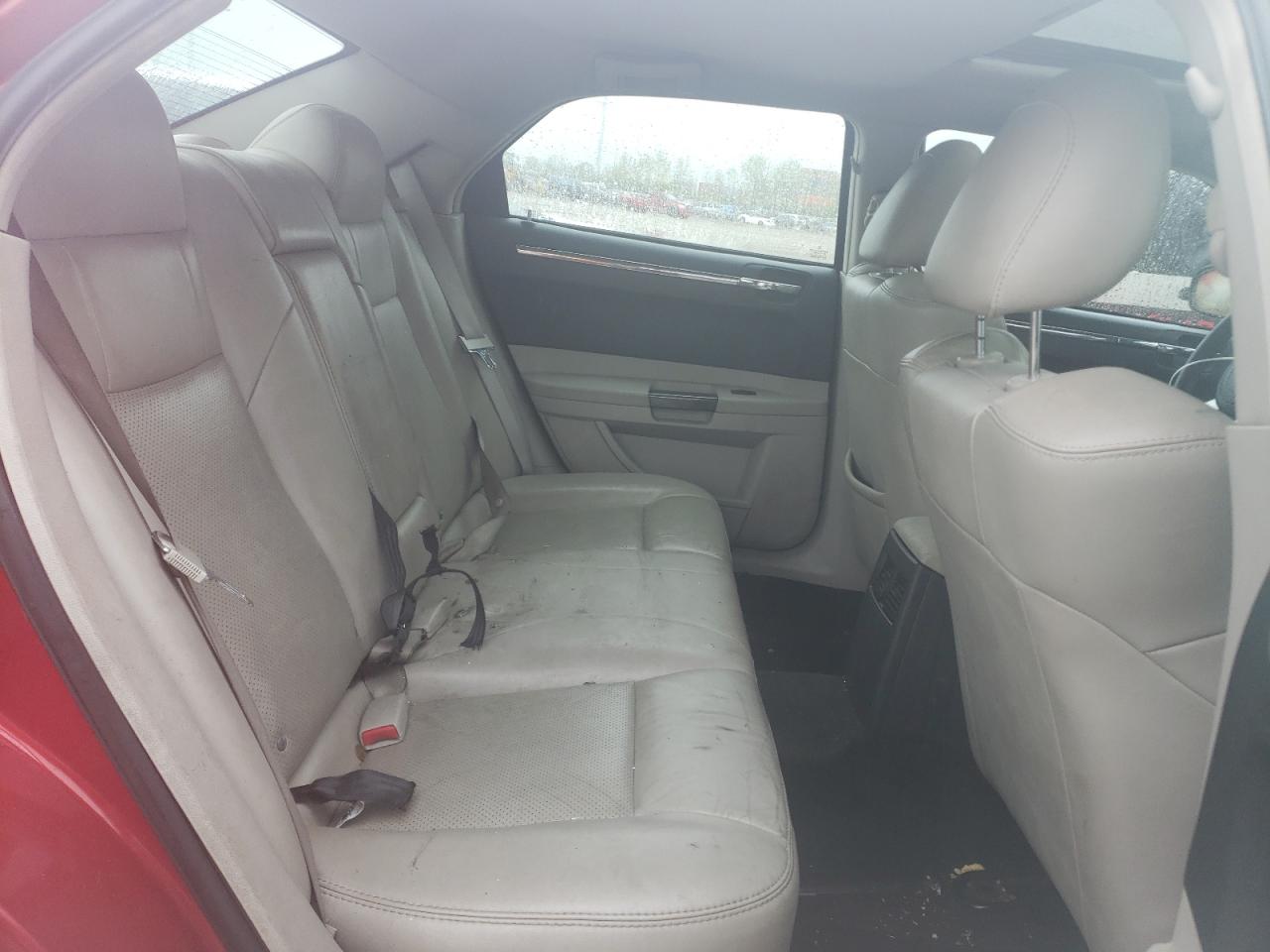 Photo 6 from auction – 2006 CHRYSLER 300C with VIN 2C3KA63HX6H425163