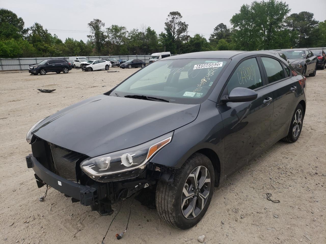 Photo 2 from auction – 2021 KIA FORTE FE with VIN 3KPF24AD2ME326859