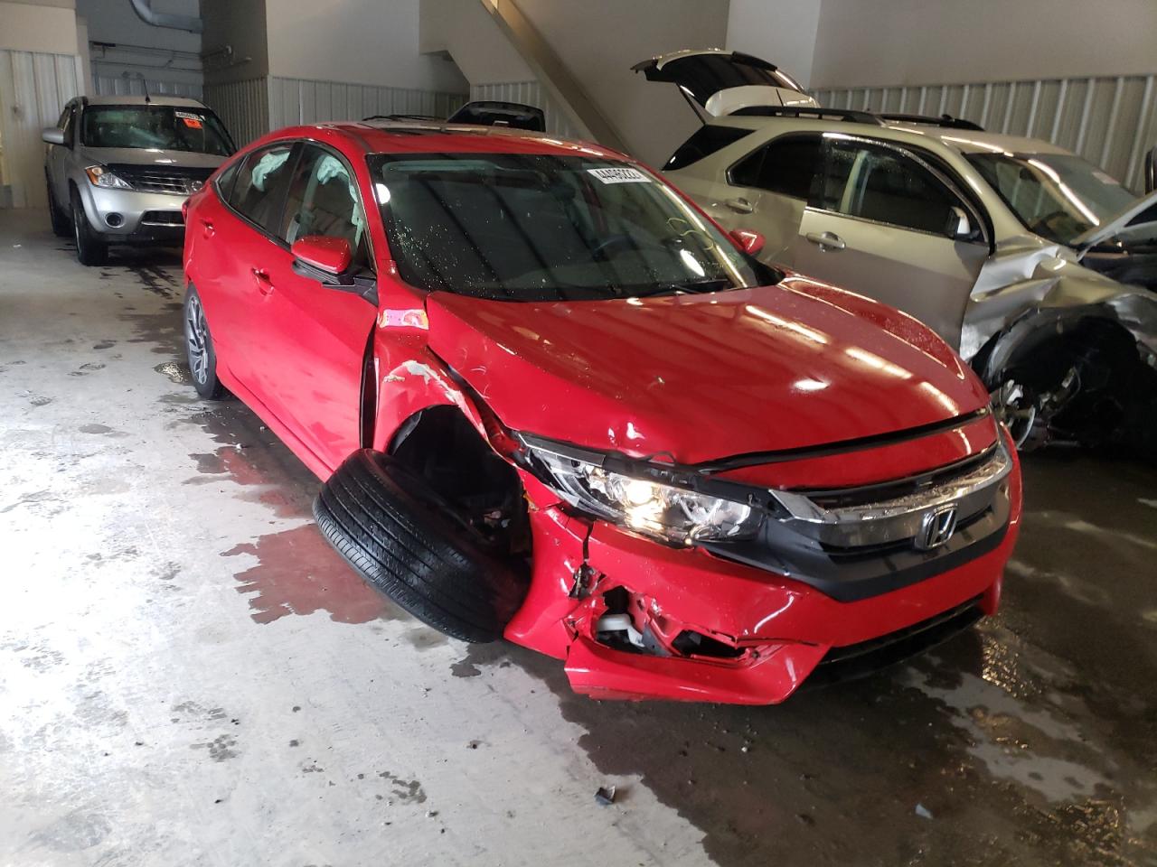 HONDA CIVIC EX 2017 with VIN 2HGFC2F7XHH551272 - Photo from auction