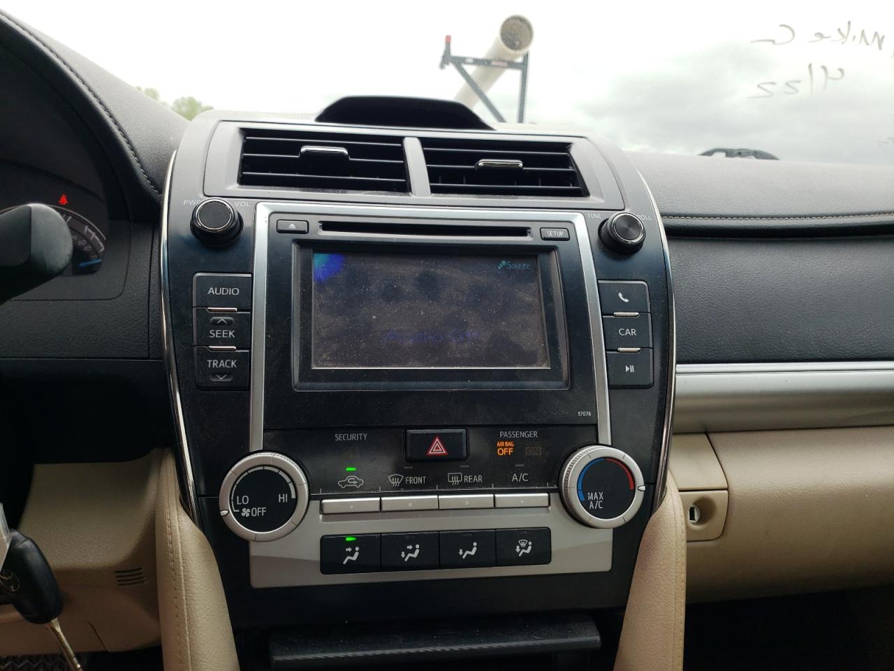 Photo 9 from auction – 2013 TOYOTA CAMRY L with VIN 4T4BF1FK5DR285610