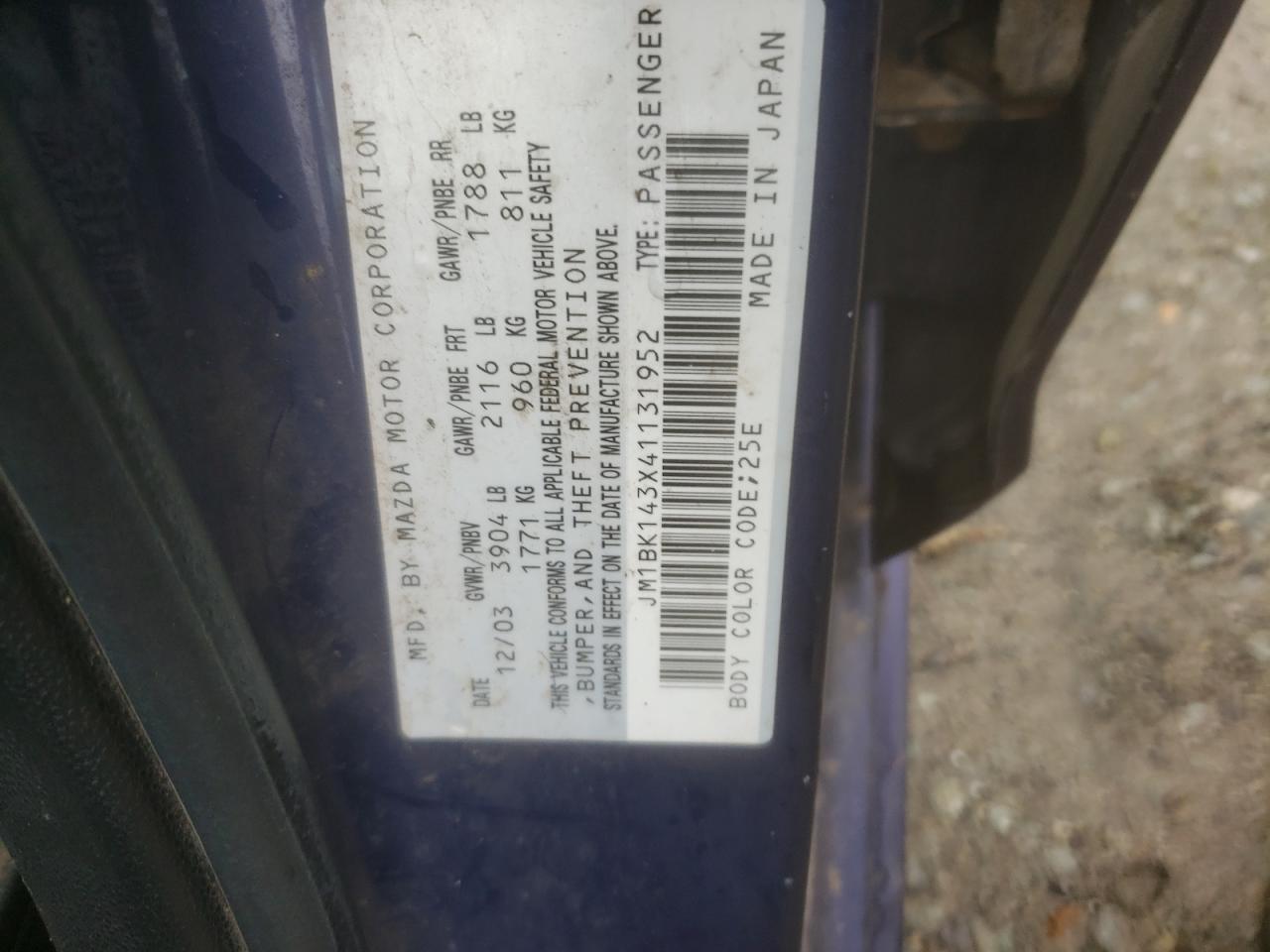 Photo 10 from auction – 2004 MAZDA 3 HATCHBAC with VIN JM1BK143X41131952