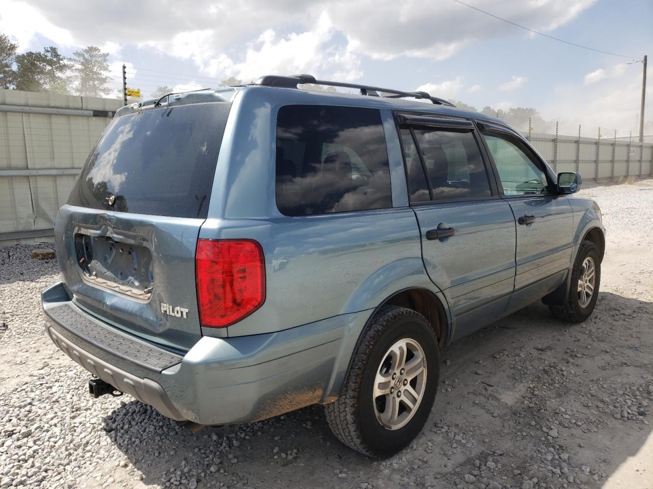Photo 4 from auction – 2005 HONDA PILOT EXL with VIN 5FNYF18565B068240