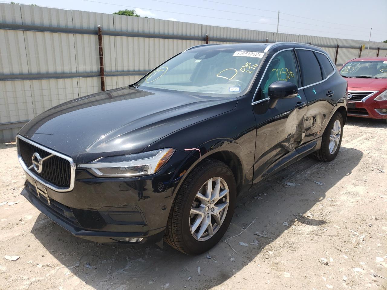 Photo 2 from auction – 2018 VOLVO XC60 T5 MO with VIN YV4102RK4J1045276