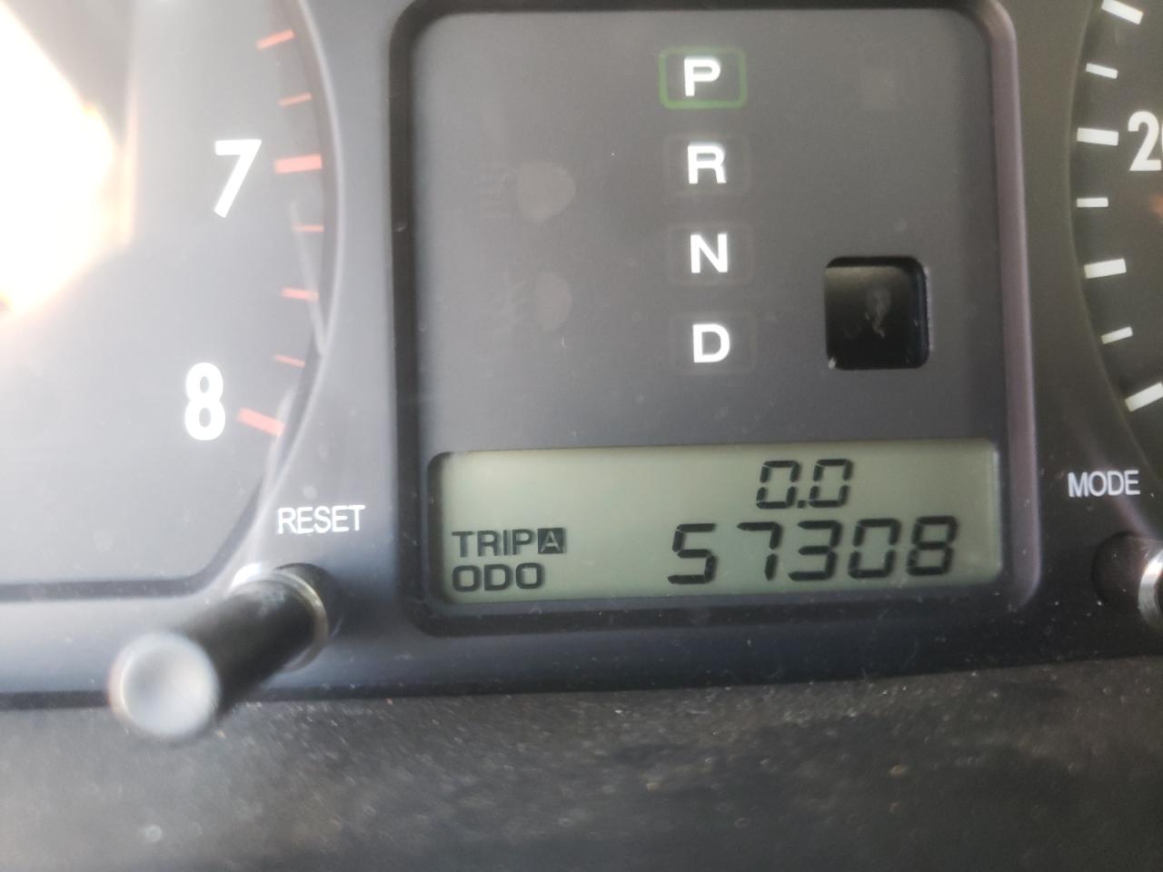 Photo 8 from auction – 2006 KIA OPTIMA LX with VIN KNAGD126665465904